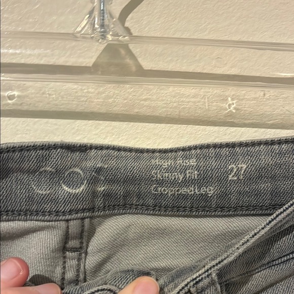 COS Womens High Rise Skinny Fit Cropped Leg Grey Denim Jeans Size 27 - Picture 3 of 8